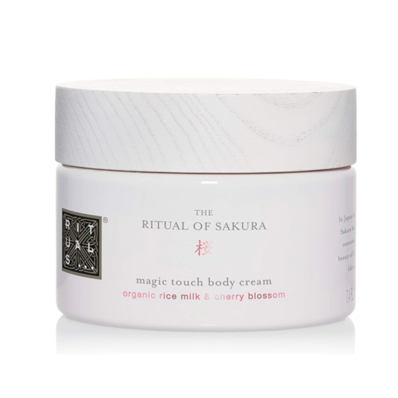ريتشوال أوف ساكورا كريم للجسم
