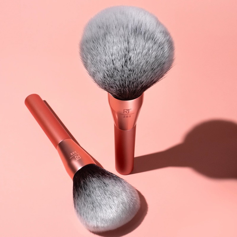 REAL TECHNIQUE Extra Big Powder Brush